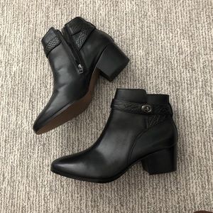 NEW Coach Ankle Booties
